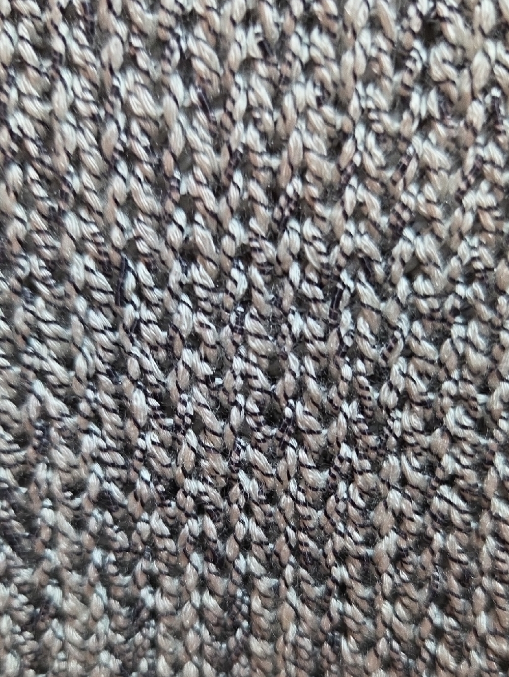 Cable & Gauge Black & White Marled Short Sleeve Sweater - Picture 5 of 6
